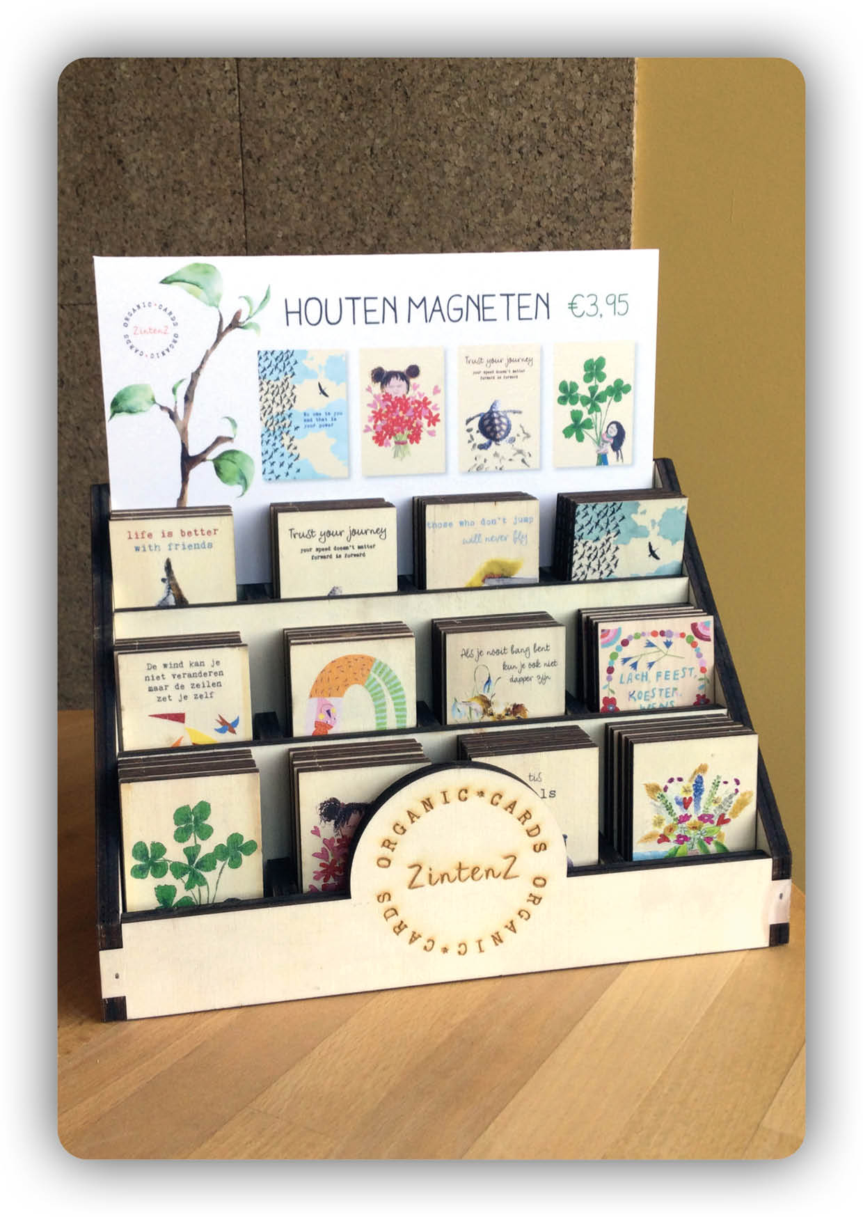 Houten Display, Houten magneten 12 stuks